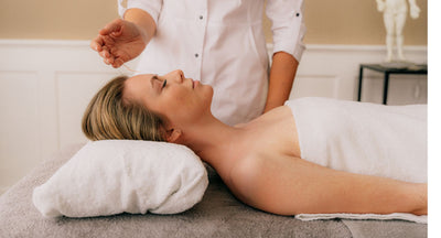 Akupunktura bez jehel: Jak fungují bylinné náplasti?